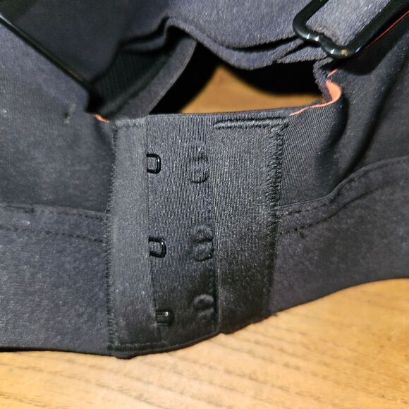 Reebok PureMove+ High‑Impact Sports Bra Black X2XEF 2XL Cups E‑F | NWT - Picture 4 of 10